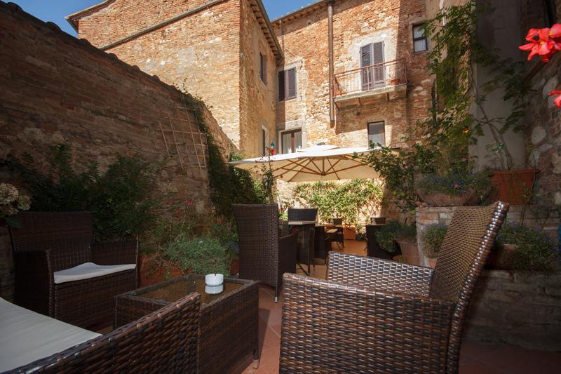 Albergo Duomo Montepulciano Bagian luar foto