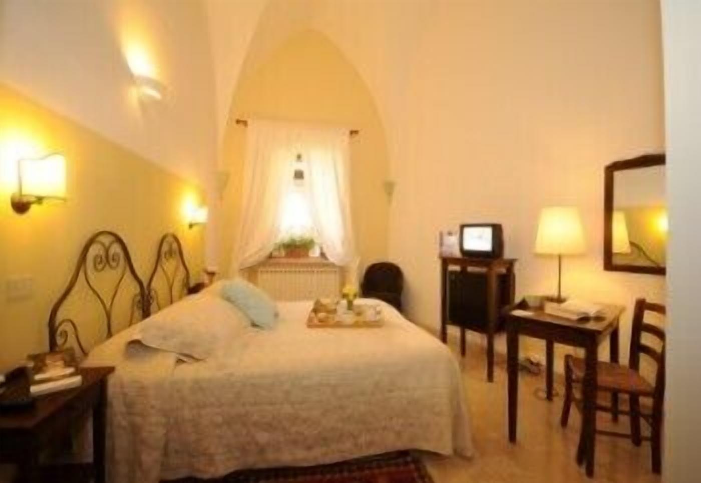 Albergo Duomo Montepulciano Bagian luar foto